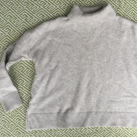 LOFT Turtleneck Sweater - Picture 2 of 5